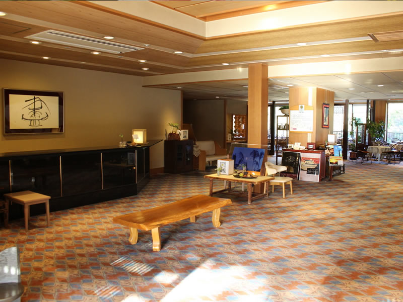 長生館フロント