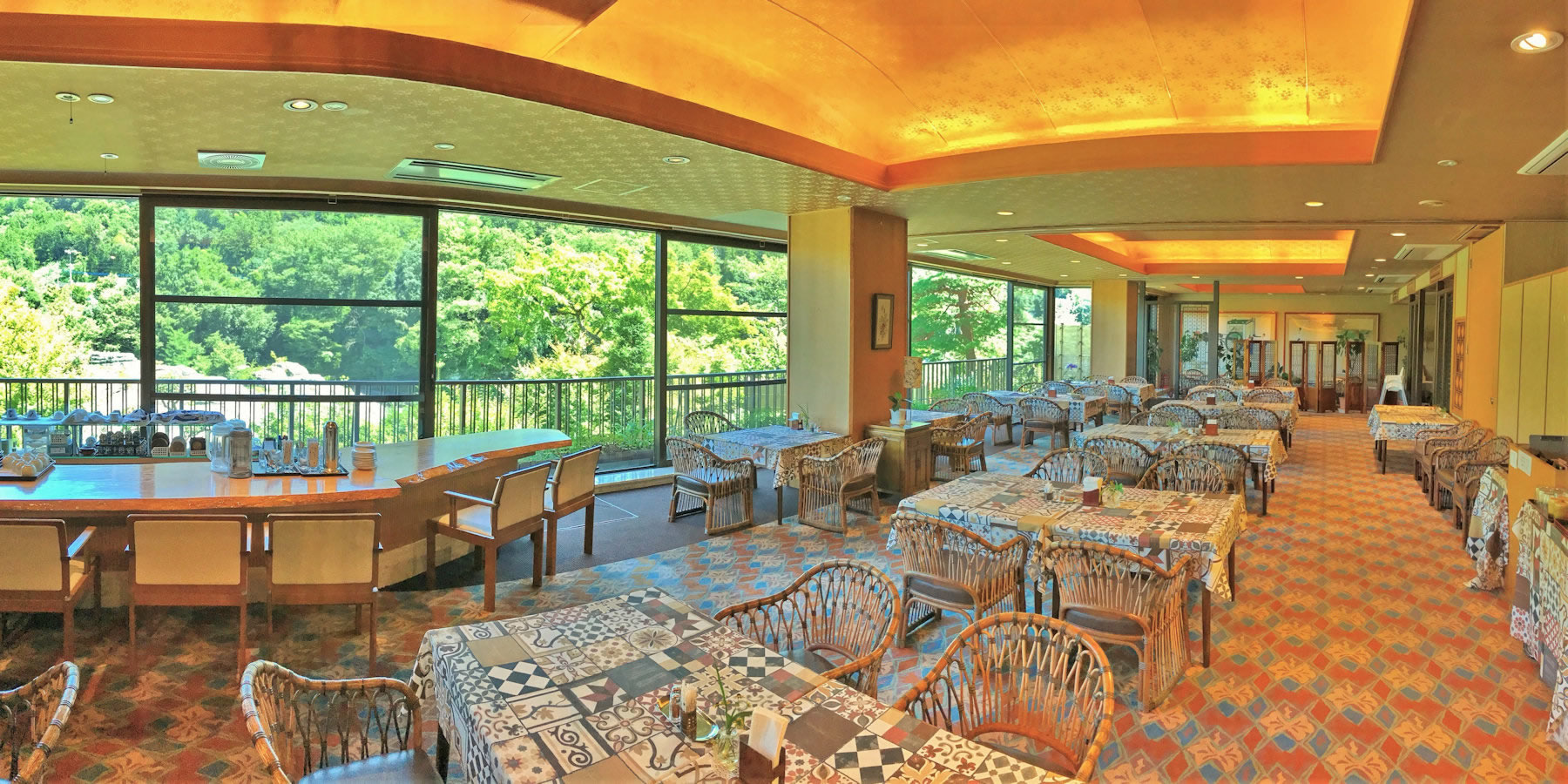 レストラン岩ざくら